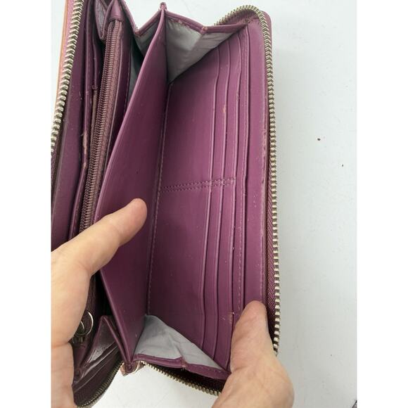 Coach Signature Brown Embossed Patent Wallet - Picture 4 of 7